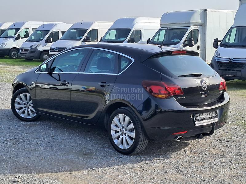 Opel Astra J 1.4 Turbo