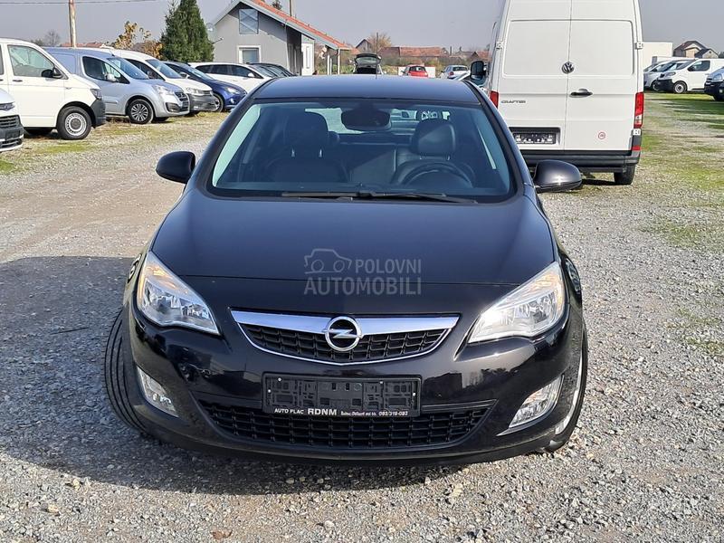 Opel Astra J 1.4 Turbo
