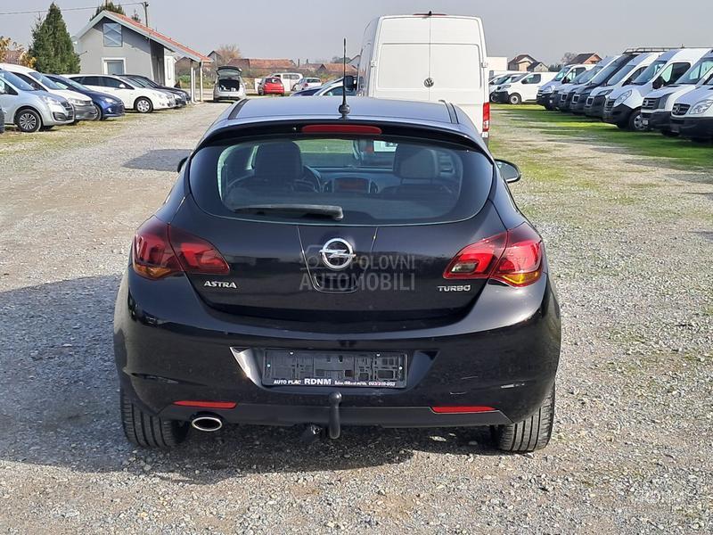 Opel Astra J 1.4 Turbo