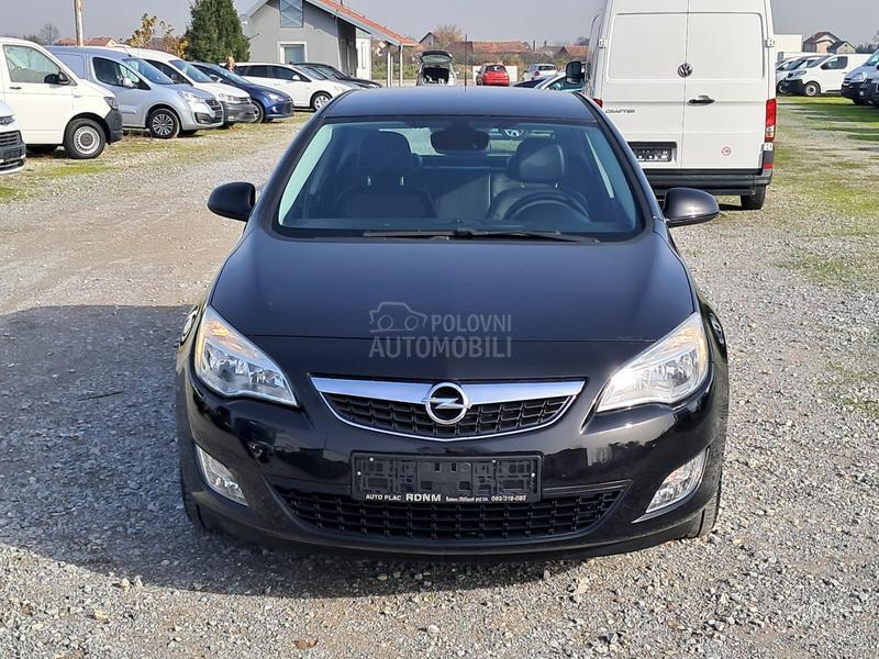 Opel Astra J 1.4 Turbo