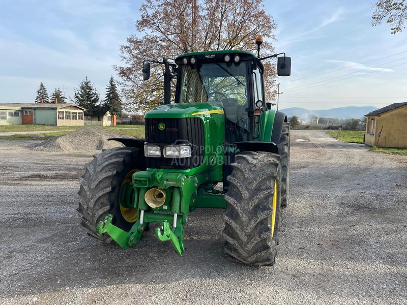 John Deere 6920