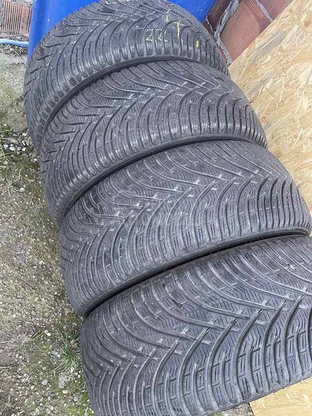Kleber 225/45 R17 Zimska