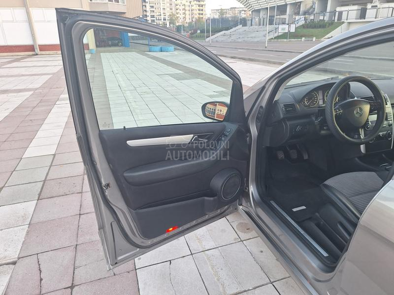 Mercedes Benz A 150 1.5 avantgarde