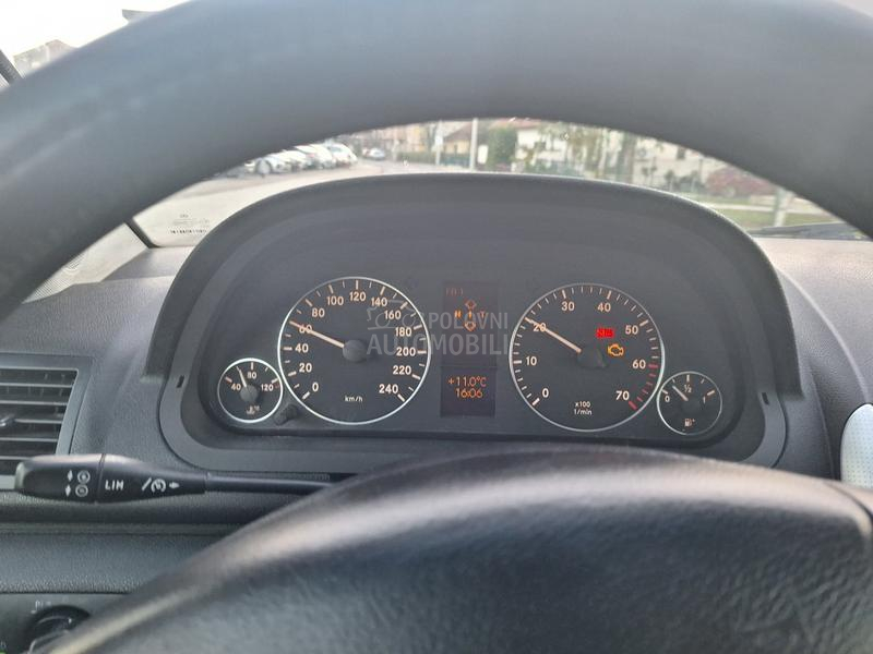 Mercedes Benz A 150 1.5 avantgarde