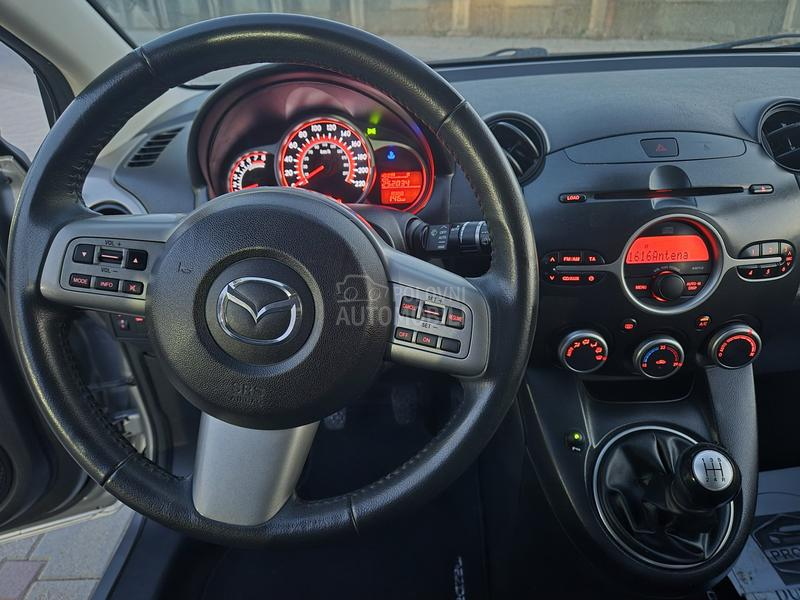 Mazda 2 1.5