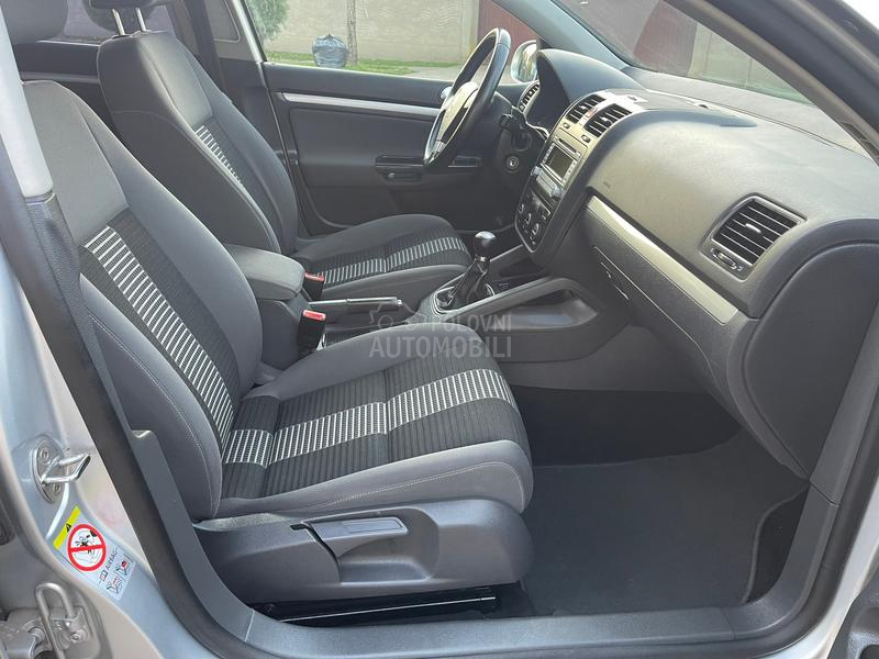 Volkswagen Golf 5 UNITED