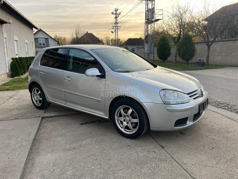 Volkswagen Golf 5 UNITED