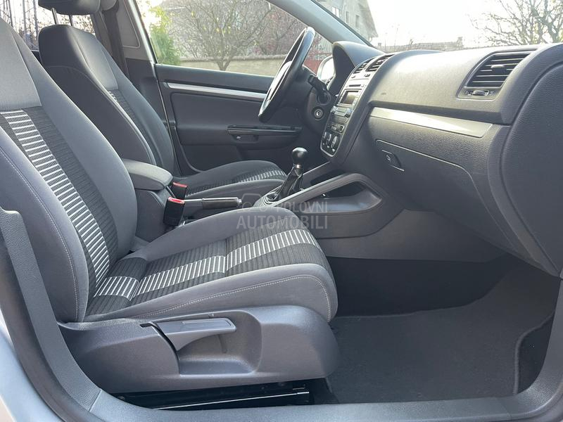 Volkswagen Golf 5 UNITED