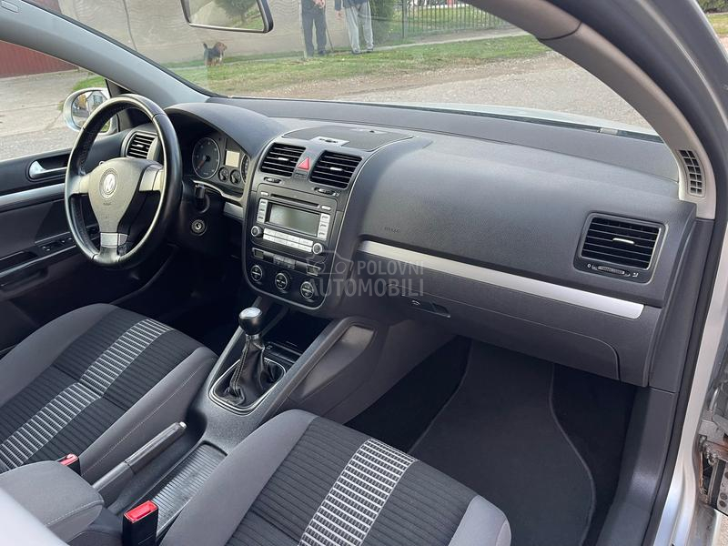 Volkswagen Golf 5 UNITED