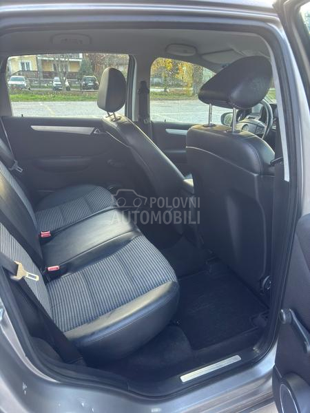 Mercedes Benz B 200 B200CDI T0P