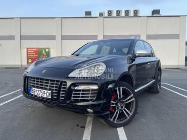 Porsche Cayenne Turbo 4.8 v8