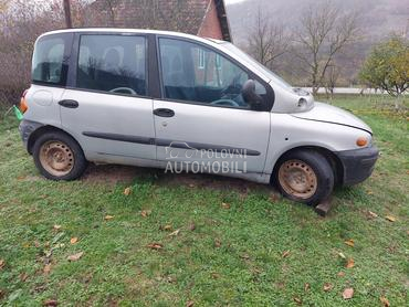 Fiat Multipla 2001. god. -  kompletan auto u delovima