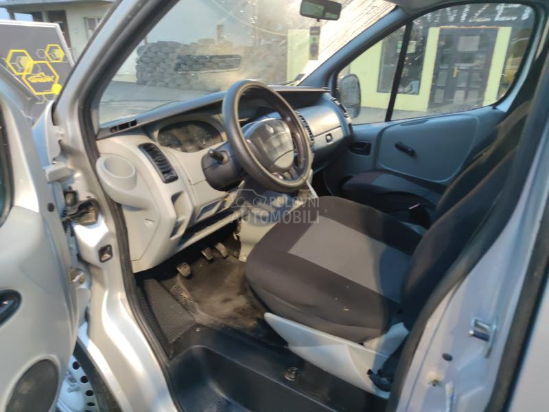 Renault Trafic 