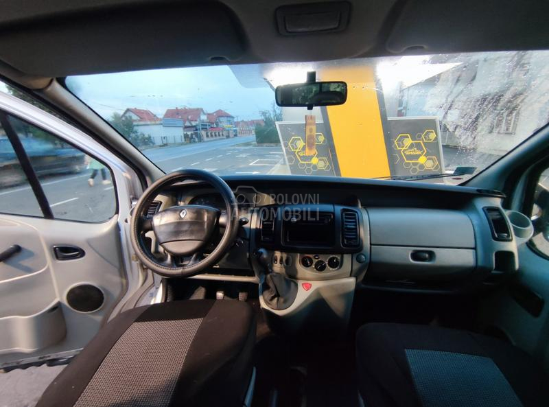 Renault Trafic 