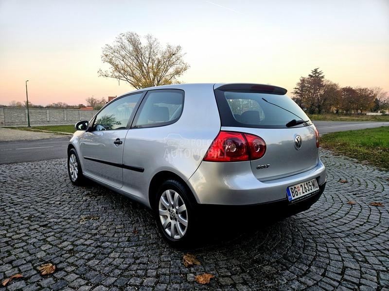 Volkswagen Golf 5 1.4