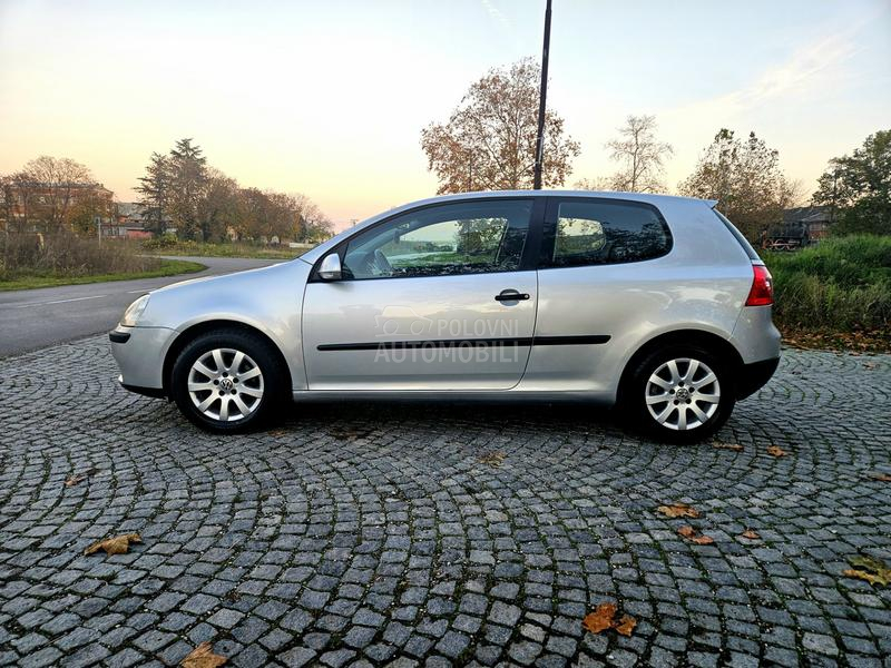 Volkswagen Golf 5 1.4