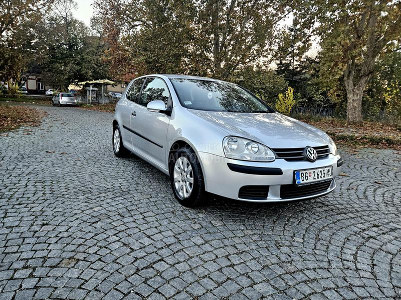 Volkswagen Golf 5 1.4