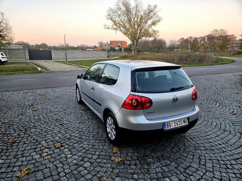 Volkswagen Golf 5 1.4