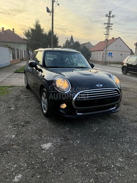 MINI Cooper 
