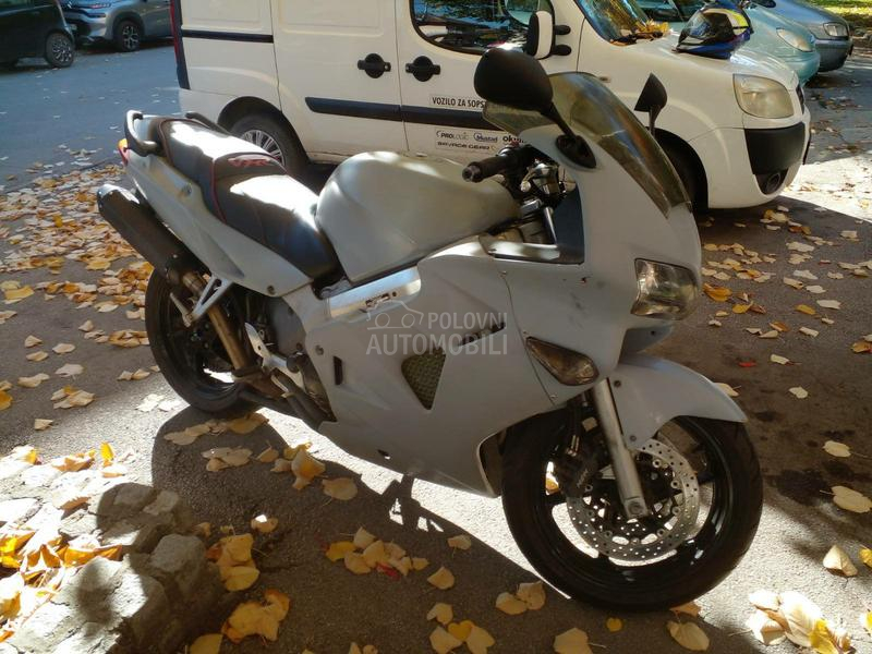 Honda vfr