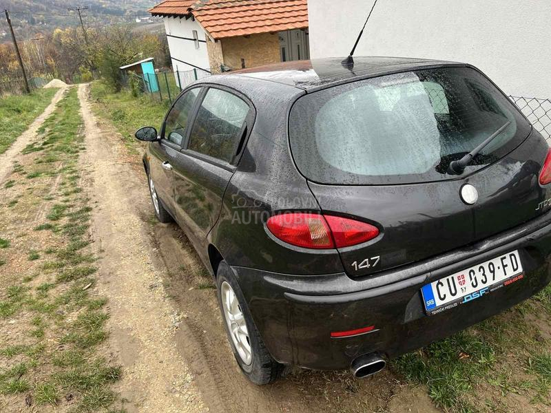 Alfa Romeo 147 alfa 147 1.9 jtdm