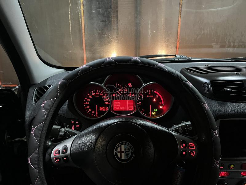 Alfa Romeo 147 alfa 147 1.9 jtdm