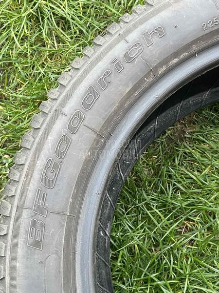 BFGoodrich 225/50 R17 Zimska