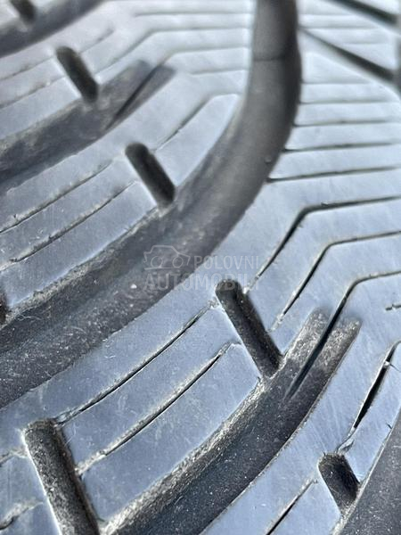 BFGoodrich 225/50 R17 Zimska