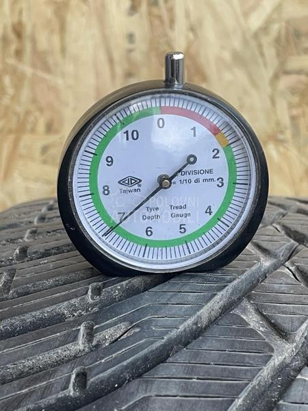 BFGoodrich 225/50 R17 Zimska