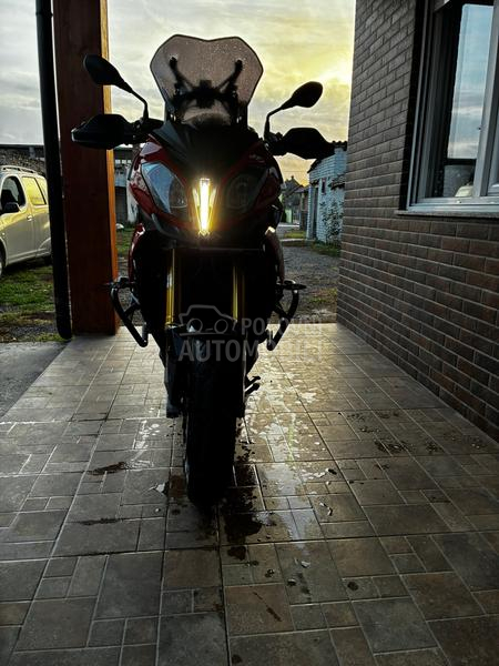 BMW S1000XR