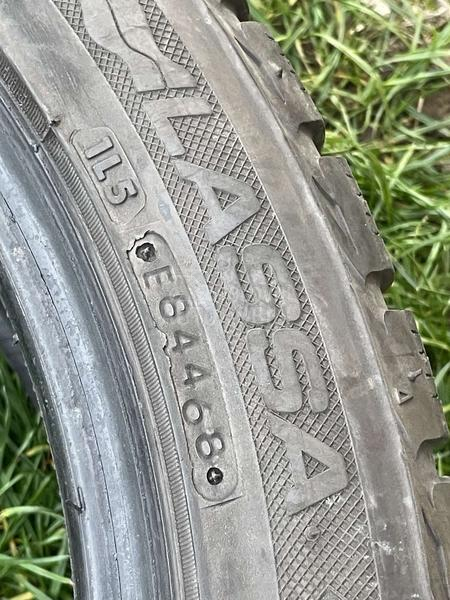 Lassa 225/45 R19 Zimska