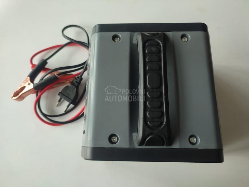 Pametni punjač akumulatora