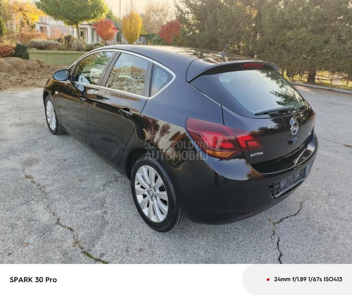 Opel Astra J 1.7 cdti n.o.v