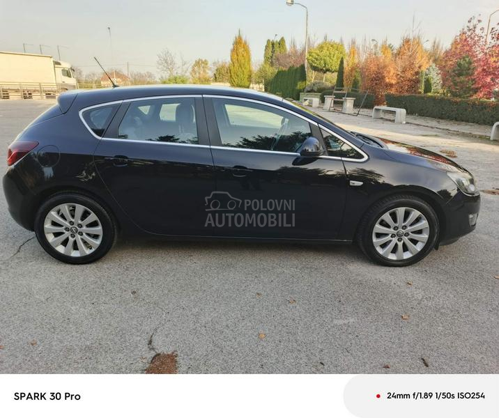 Opel Astra J 1.7 cdti n.o.v