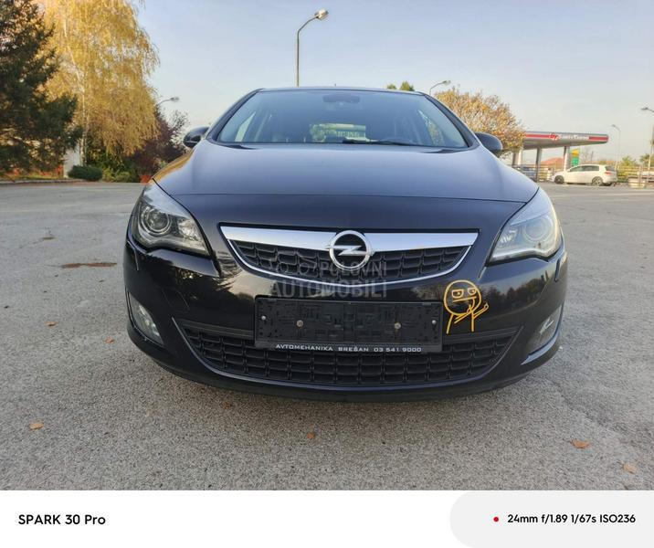 Opel Astra J 1.7 cdti n.o.v