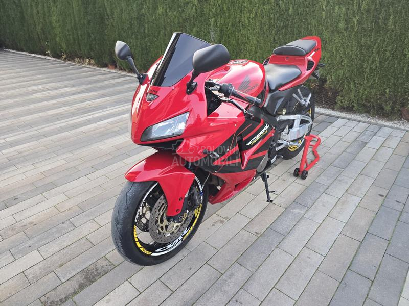 Honda CBR 600 RR
