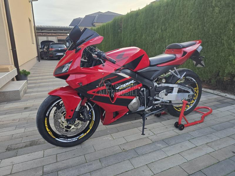Honda CBR 600 RR