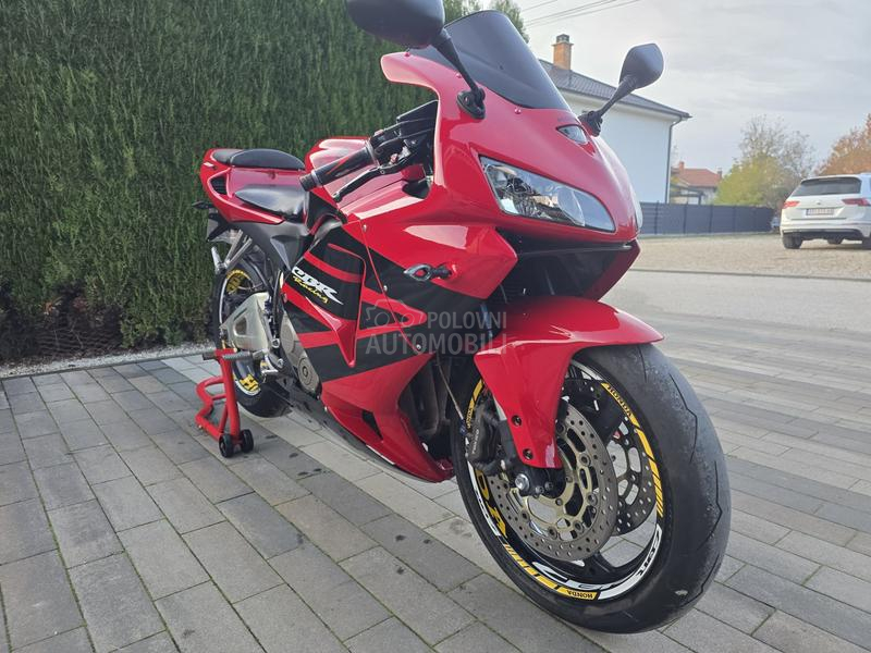 Honda CBR 600 RR