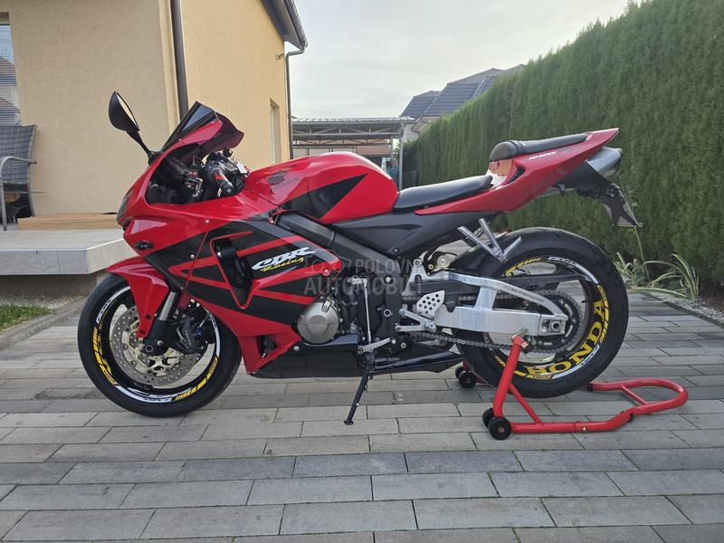 Honda CBR 600 RR