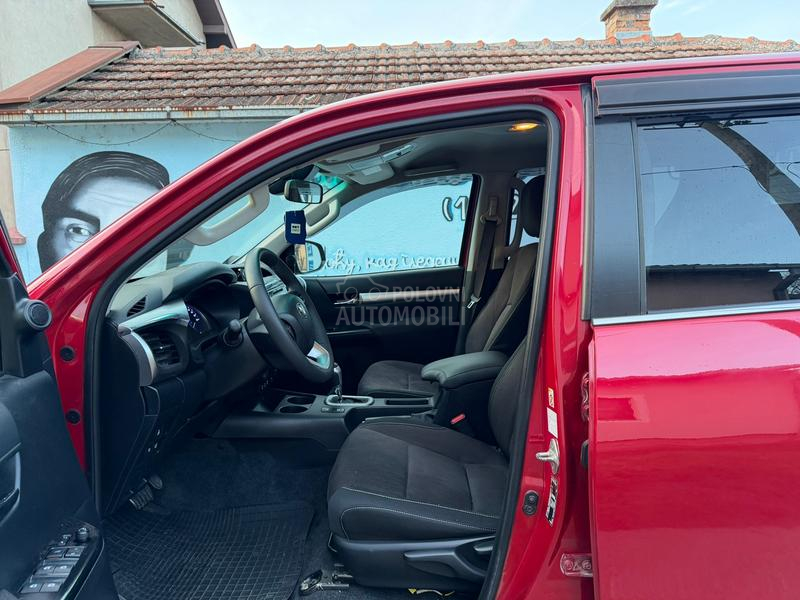 Toyota Hilux 2.4 D4D