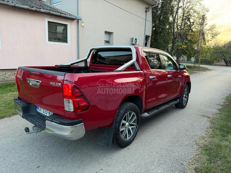 Toyota Hilux 2.4 D4D