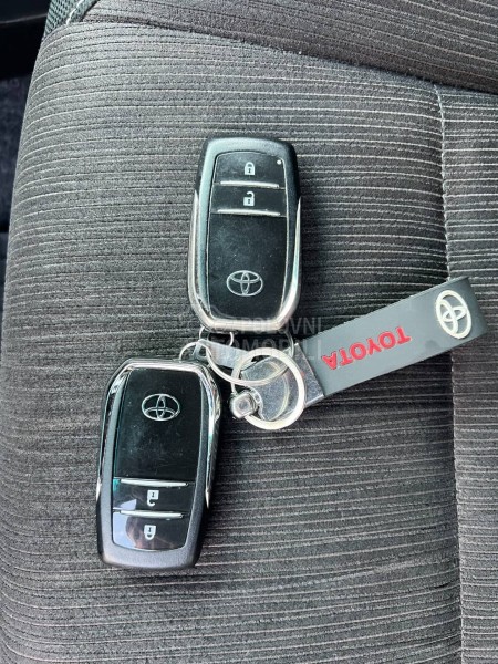 Toyota Hilux 2.4 D4D