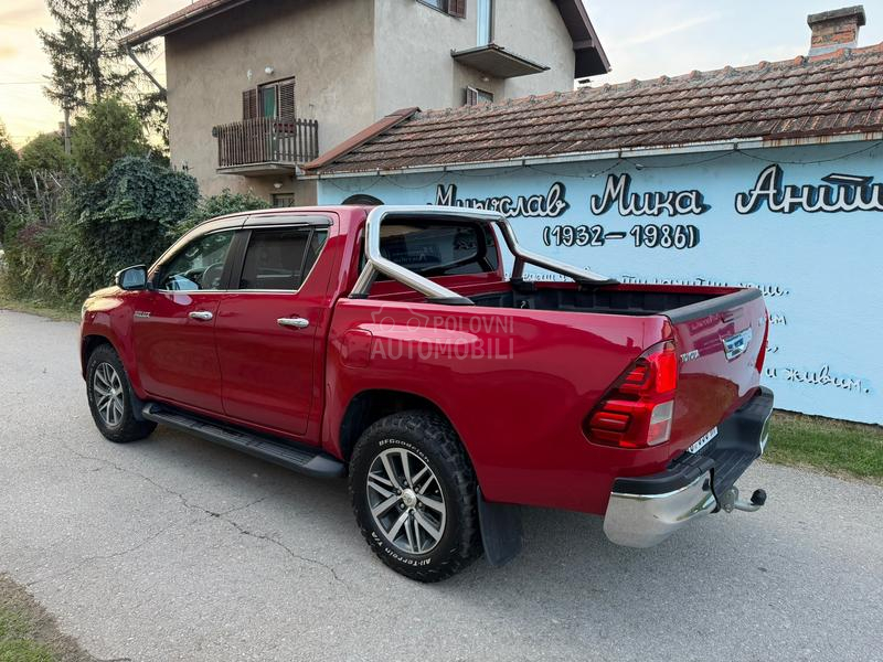 Toyota Hilux 2.4 D4D