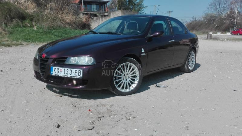 Alfa Romeo 156 