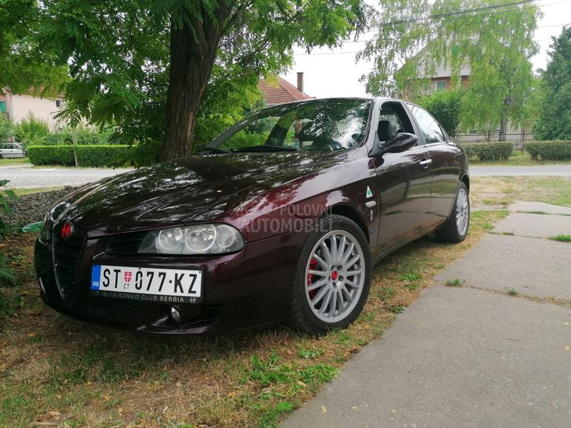 Alfa Romeo 156 