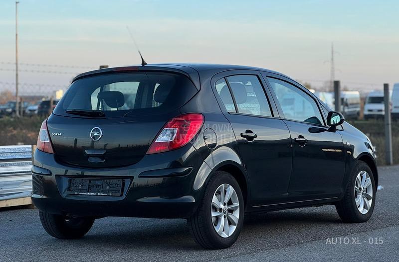 Opel Corsa D 1.2 B