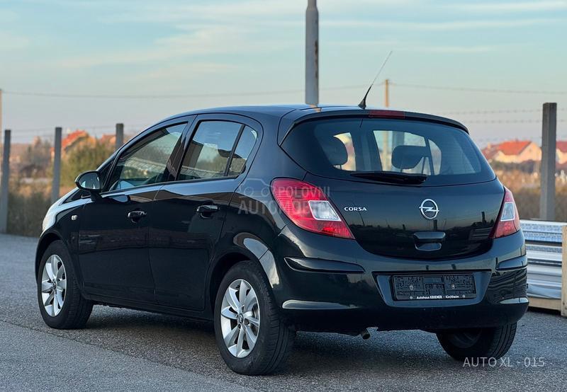 Opel Corsa D 1.2 B