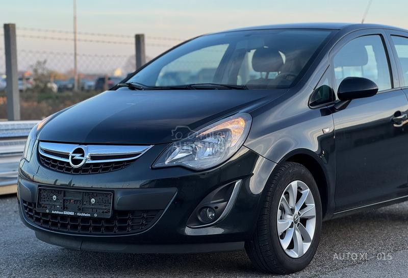 Opel Corsa D 1.2 B