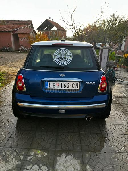 MINI Cooper 