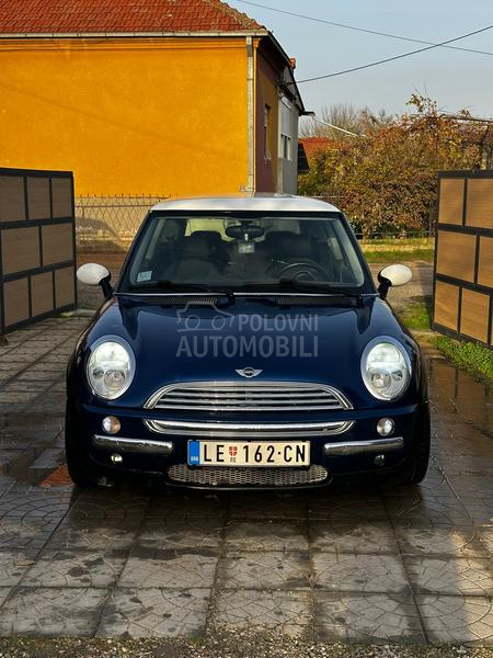 MINI Cooper 